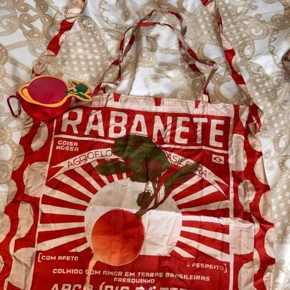 Radish Keychain bag FarmRio - Picture 2 of 4